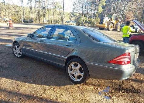 2004 Mercedes-Benz S 500 z USA, uszkodzony, nr VIN WDBNG75J94A429065